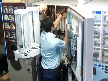 自動販売機商品の配送・補充 東大阪 求人